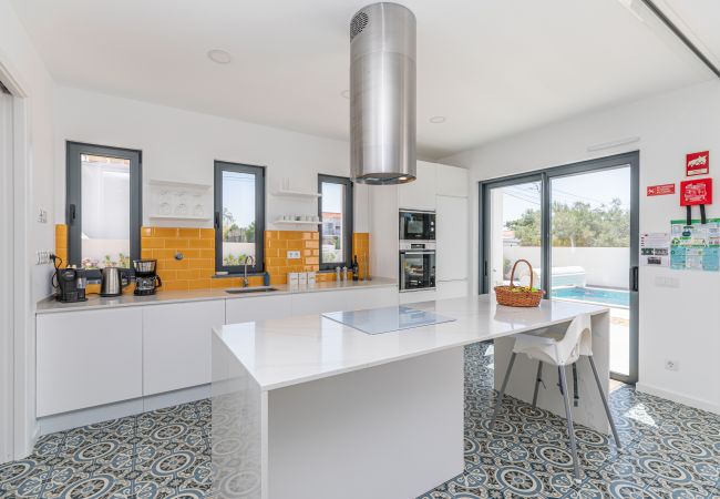 Villa in Santa Luzia - CASA BRANCA (B), Fishing Village  Villa in Santa Luzia - CASA BRANCA (B), Fishing Village