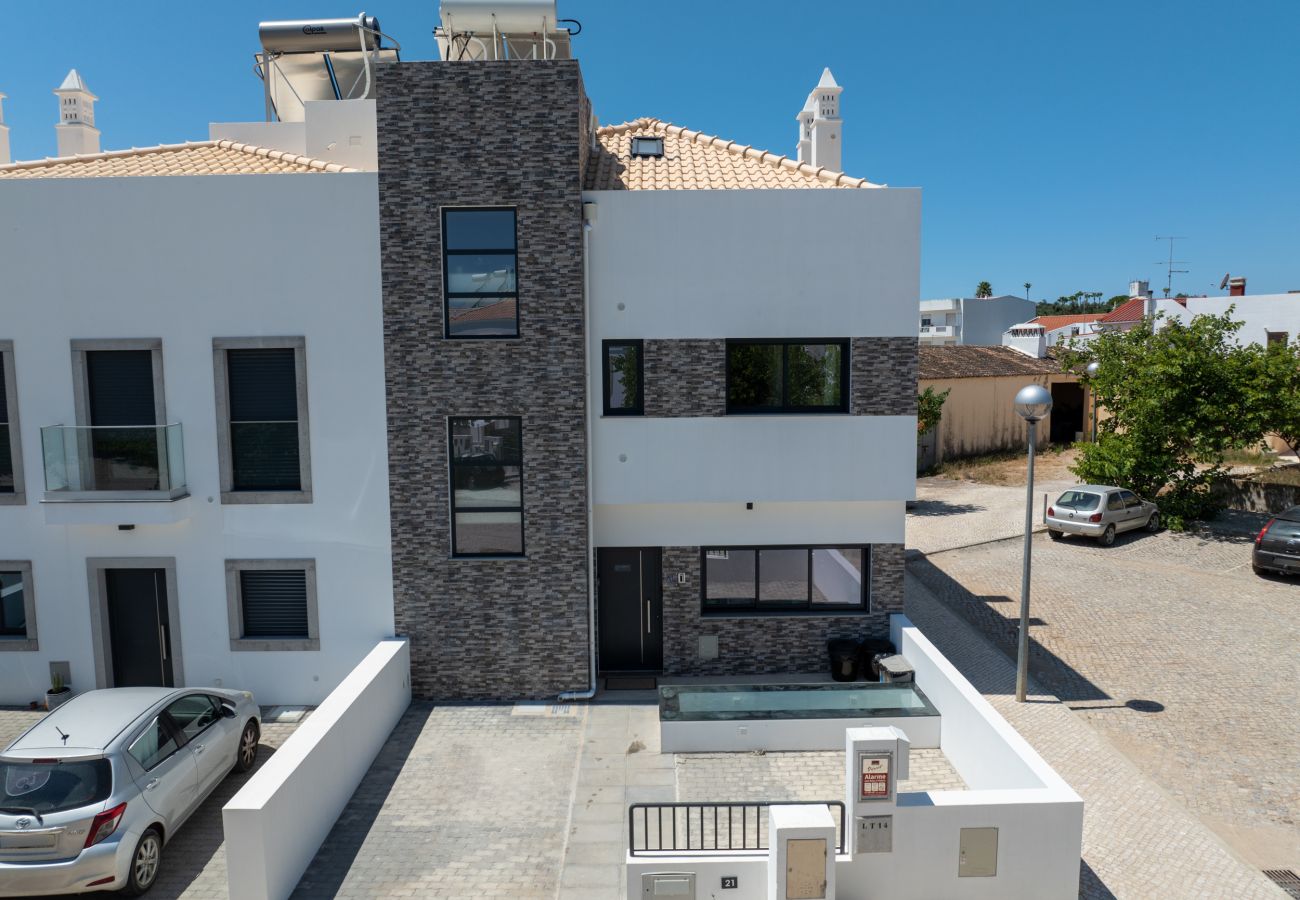 Terraced House in Moncarapacho - CASA CATARINA, Town Centre