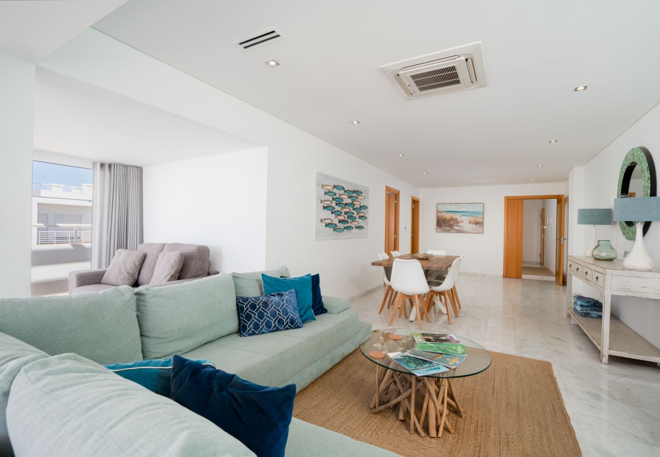 Apartment in Fuseta - APARTMENT BRISA DA RIA, Formosa Village