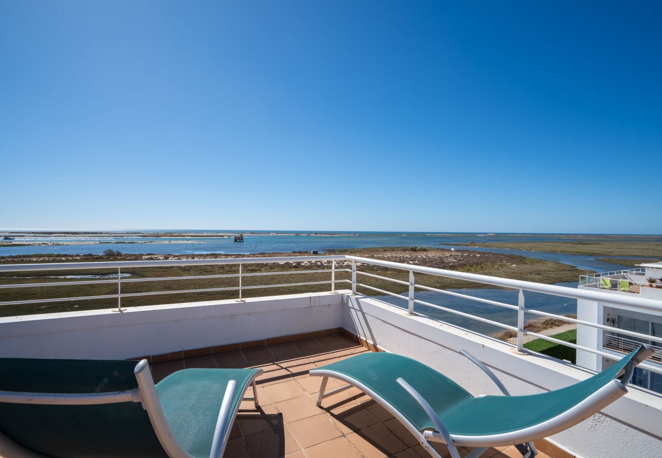 Apartment in Fuseta - APARTMENT BRISA DA RIA, Formosa Village