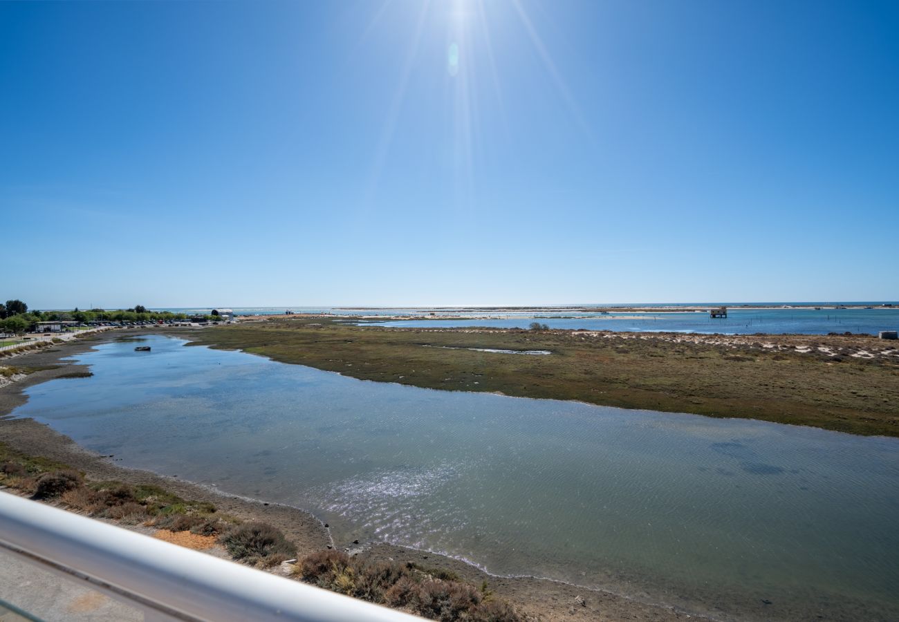 Apartment in Fuseta - APARTMENT BRISA DA RIA, Formosa Village
