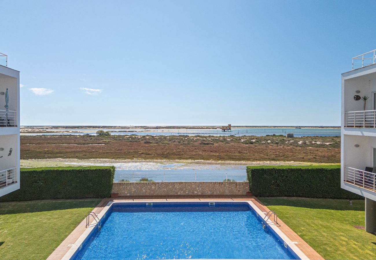 Apartment in Fuseta - APARTMENT BRISA DA RIA, Formosa Village
