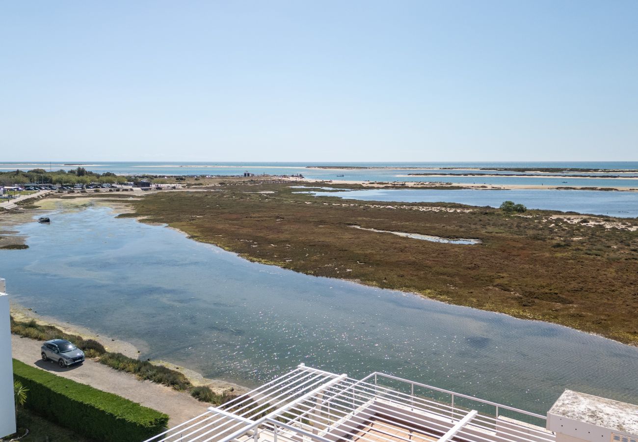 Apartment in Fuseta - APARTMENT BRISA DA RIA, Formosa Village