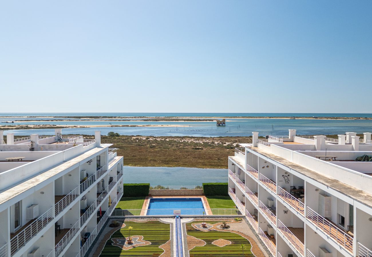 Apartment in Fuseta - APARTMENT BRISA DA RIA, Formosa Village