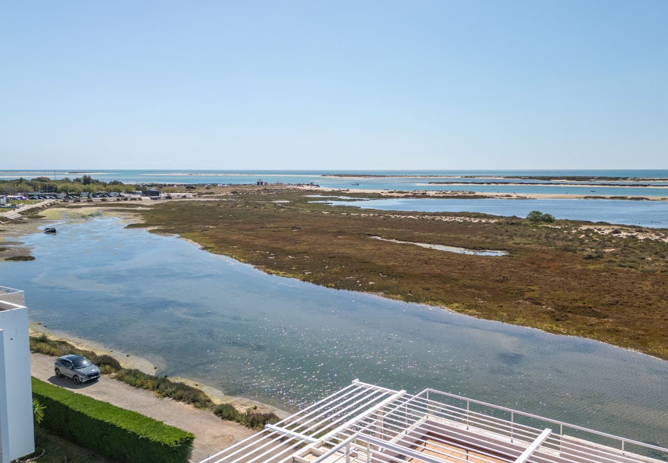 Apartment in Fuseta - APARTMENT BRISA DA RIA, Formosa Village