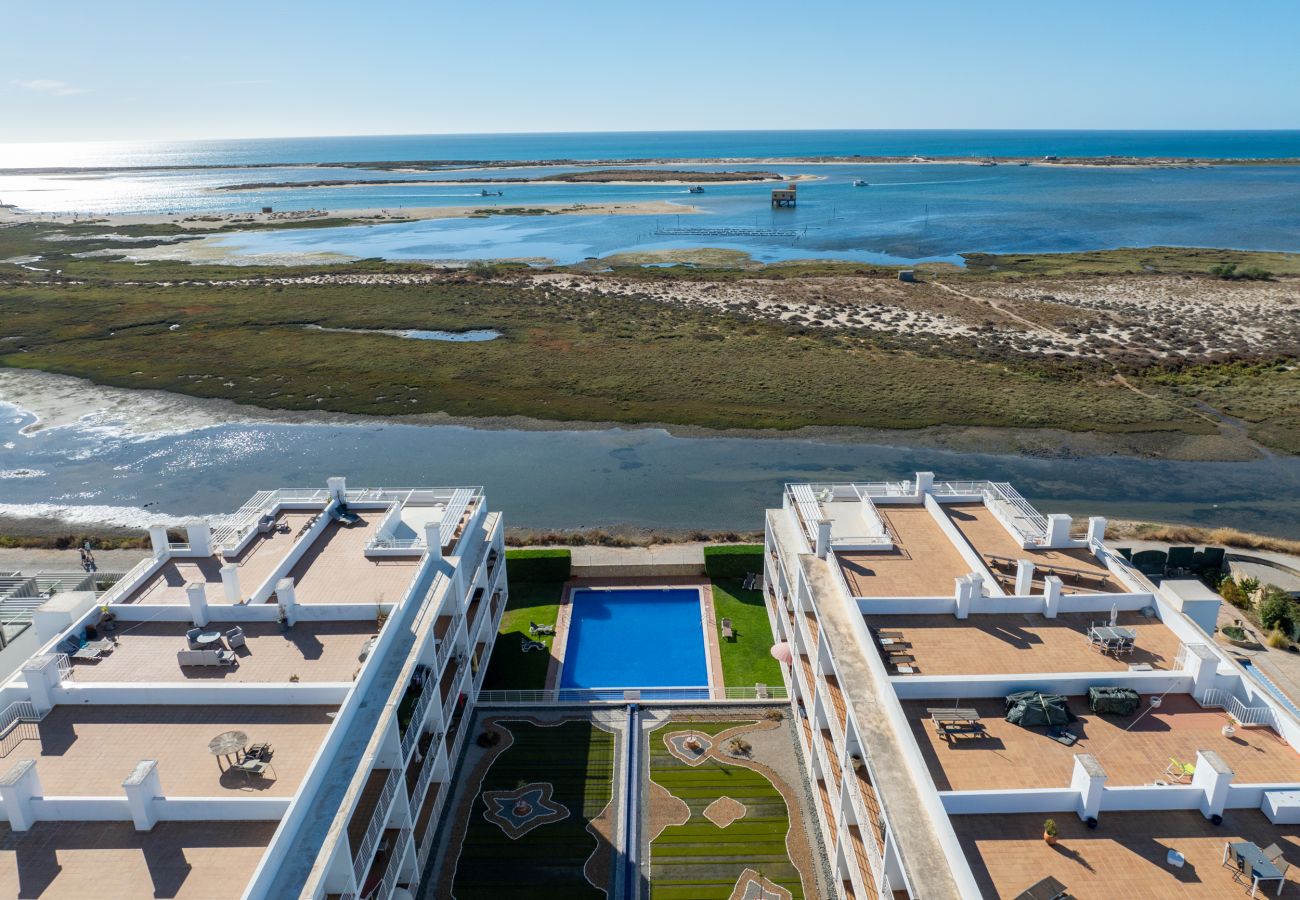 Apartment in Fuseta - APARTMENT BRISA DA RIA, Formosa Village