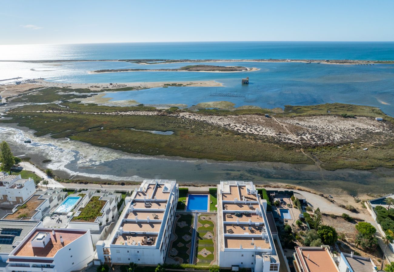 Apartment in Fuseta - APARTMENT BRISA DA RIA, Formosa Village