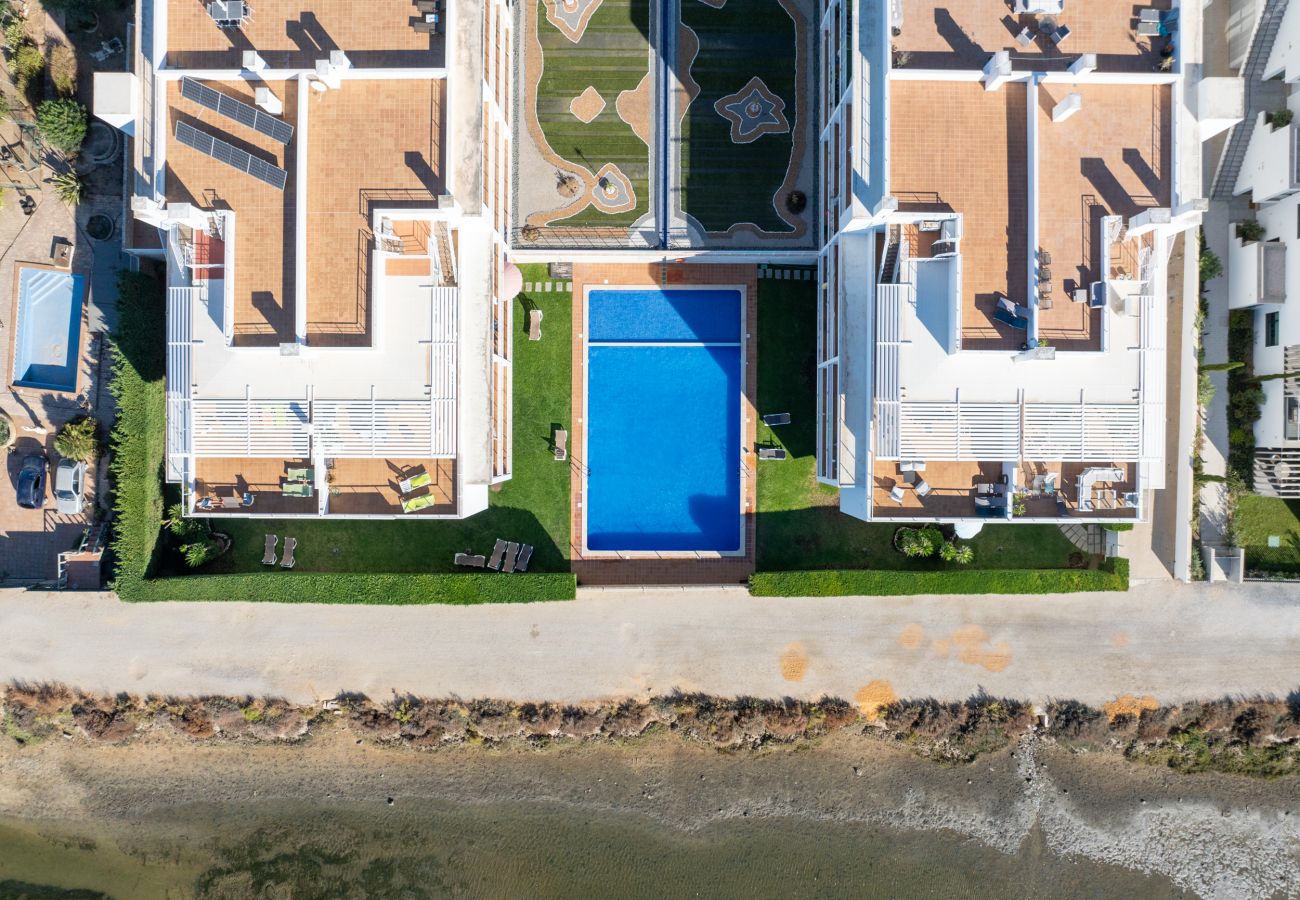 Apartment in Fuseta - APARTMENT BRISA DA RIA, Formosa Village