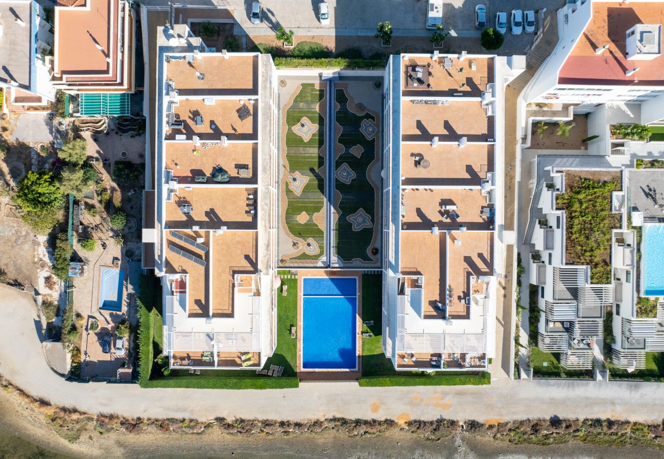 Apartment in Fuseta - APARTMENT BRISA DA RIA, Formosa Village
