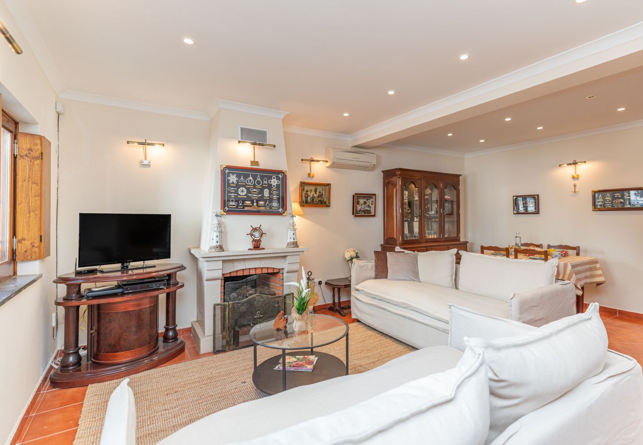 Terraced House in Tavira - CASA NAUTICA, Town Centre