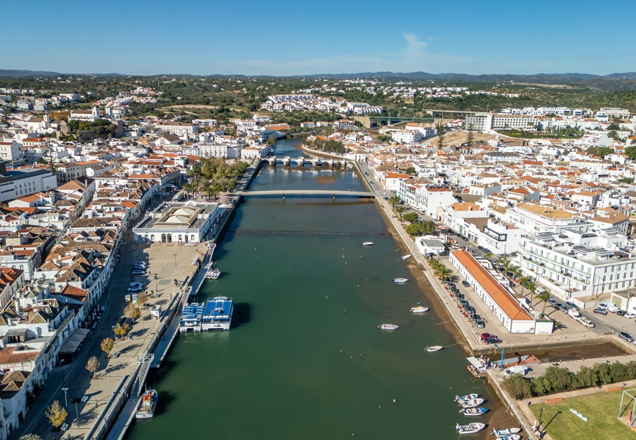 Terraced House in Tavira - CASA NAUTICA, Town Centre