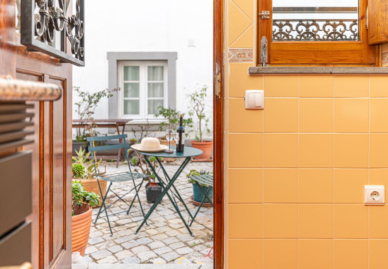 Terraced House in Tavira - CASA NAUTICA, Town Centre