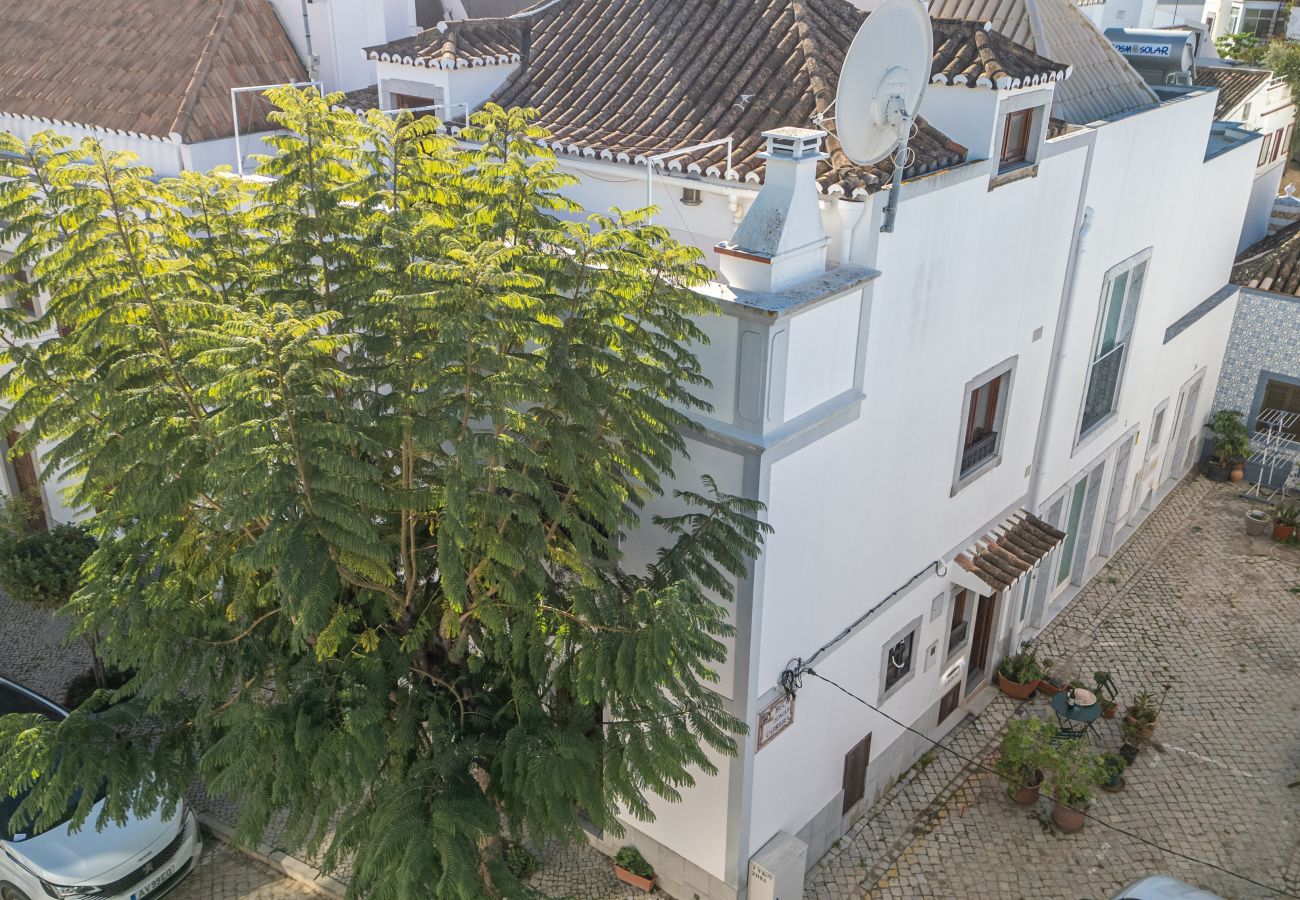 Terraced House in Tavira - CASA NAUTICA, Town Centre