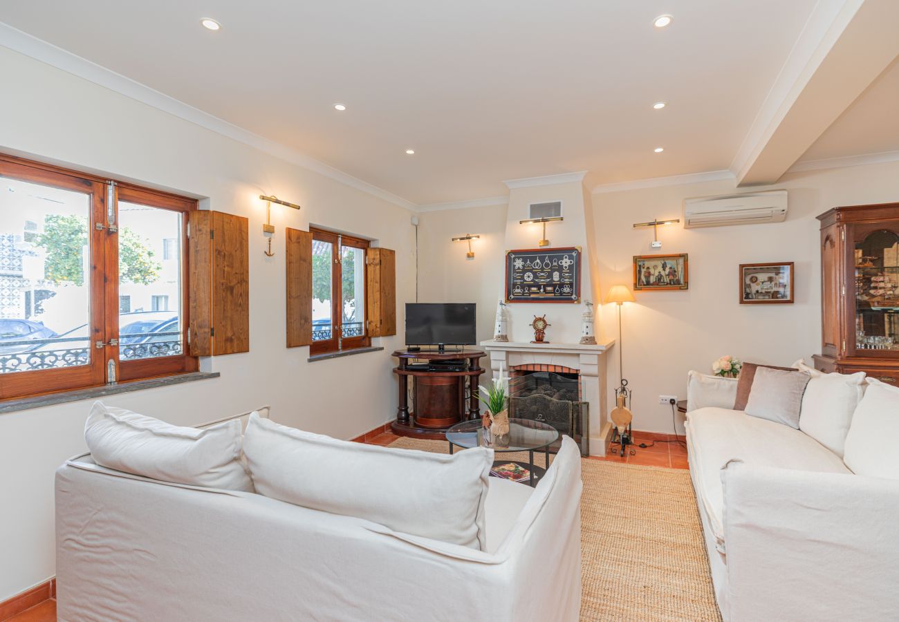 Terraced House in Tavira - CASA NAUTICA, Town Centre