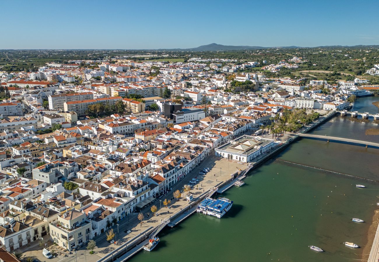 Terraced House in Tavira - CASA NAUTICA, Town Centre