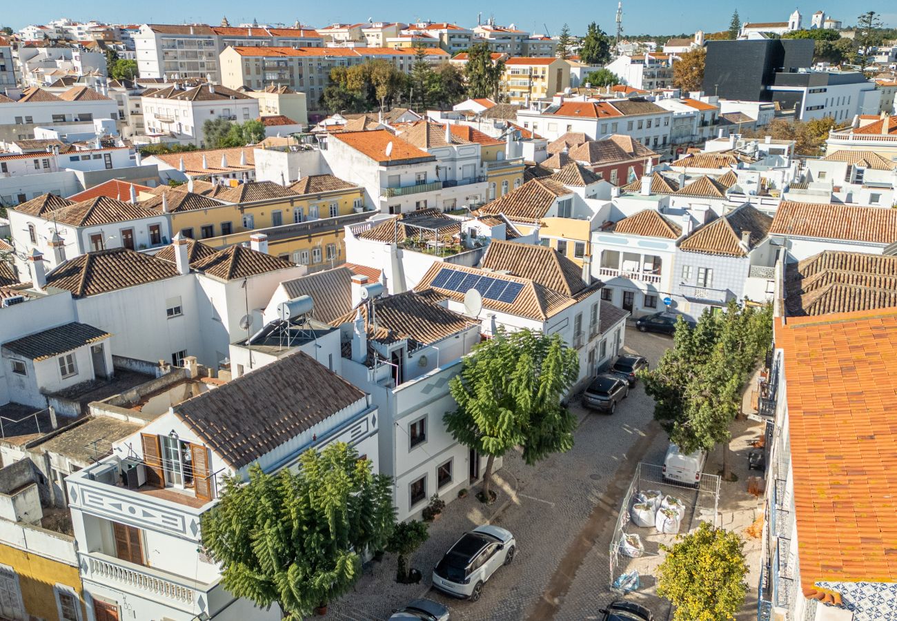 Terraced House in Tavira - CASA NAUTICA, Town Centre