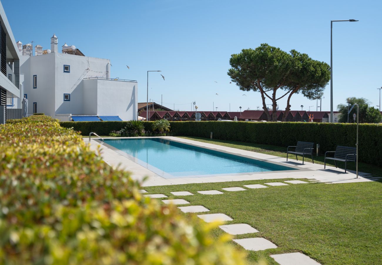 Apartment in Tavira - APARTMENT MONTE CARLO, Cabanas Fishing Village