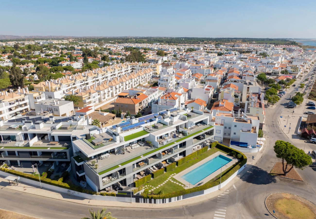 Apartment in Tavira - APARTMENT MONTE CARLO, Cabanas Fishing Village