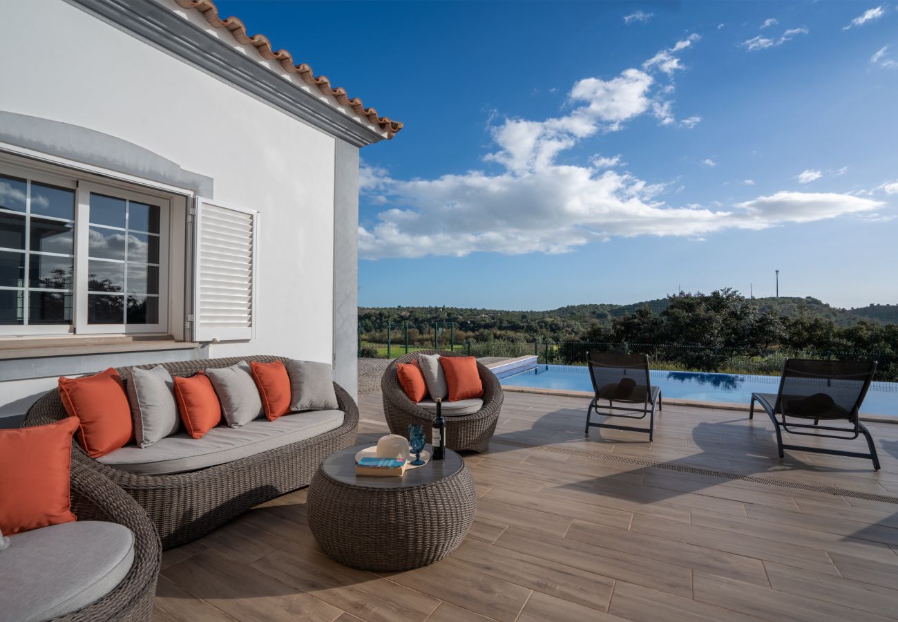 Villa in Tavira - CASA LIMOEIRO, Solteiras, Near Tavira