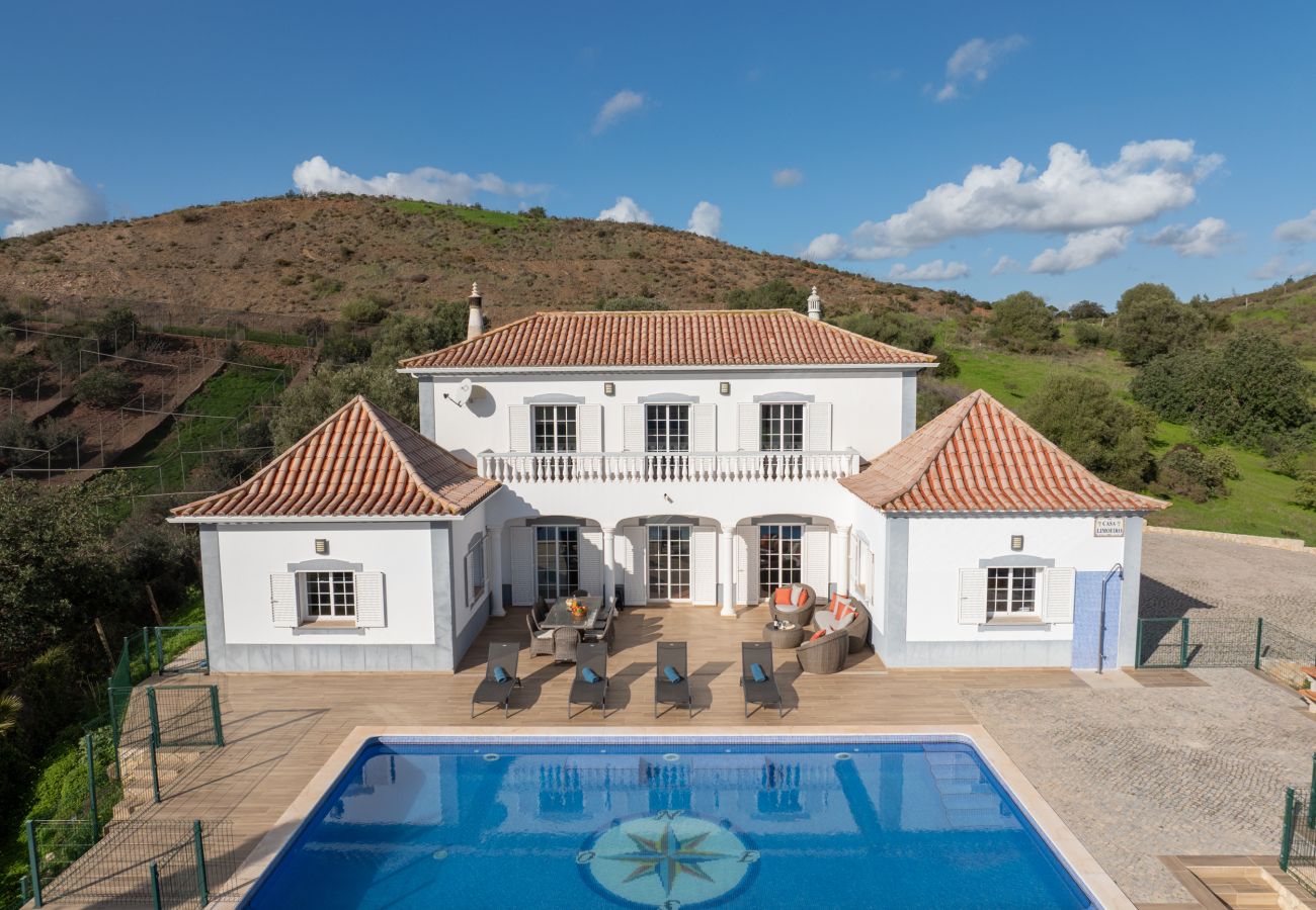 Villa in Tavira - CASA LIMOEIRO, Solteiras, Near Tavira