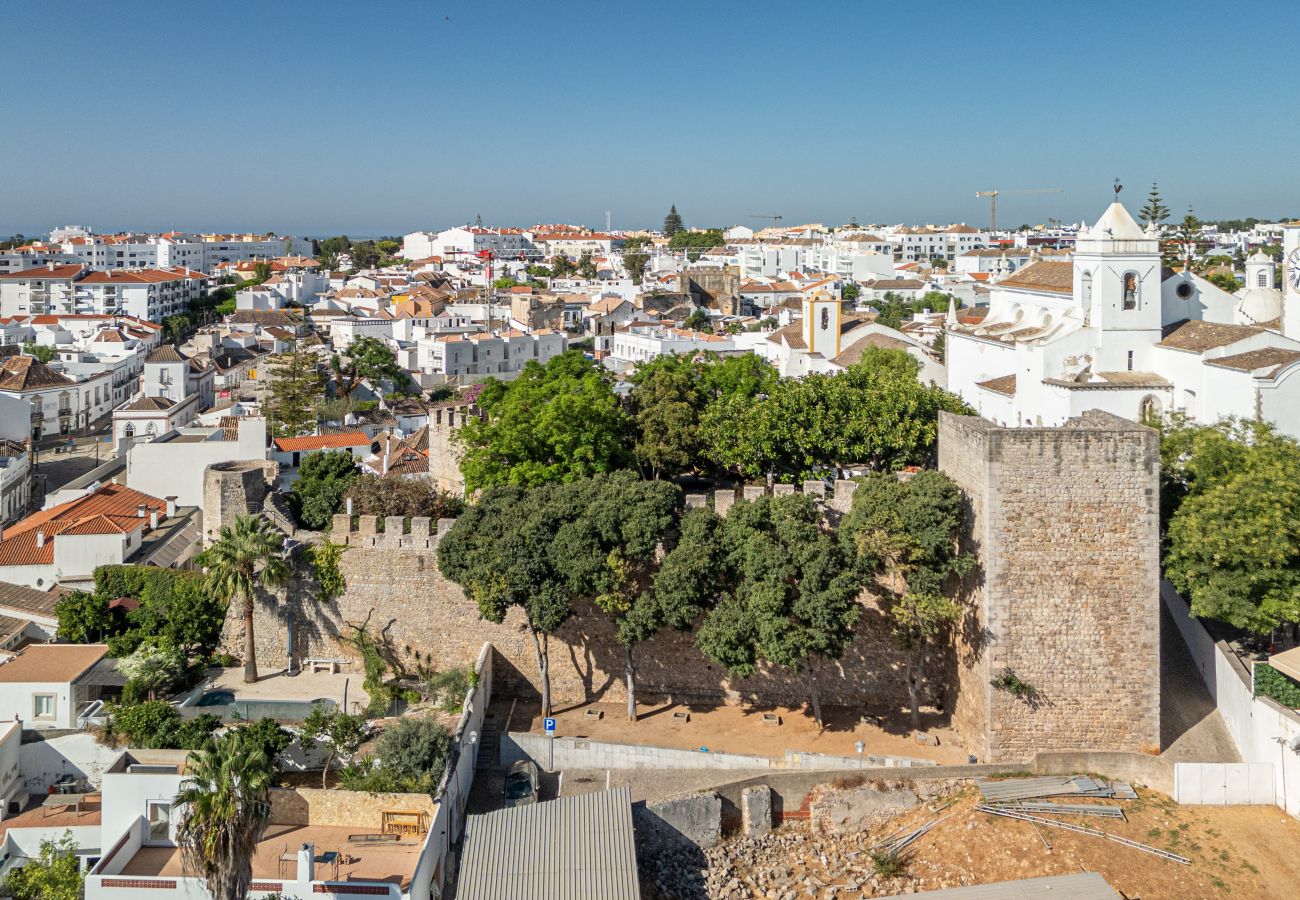 Terraced House in Tavira - TAVIRA SUITES ALFARROBEIRA, Town Centre