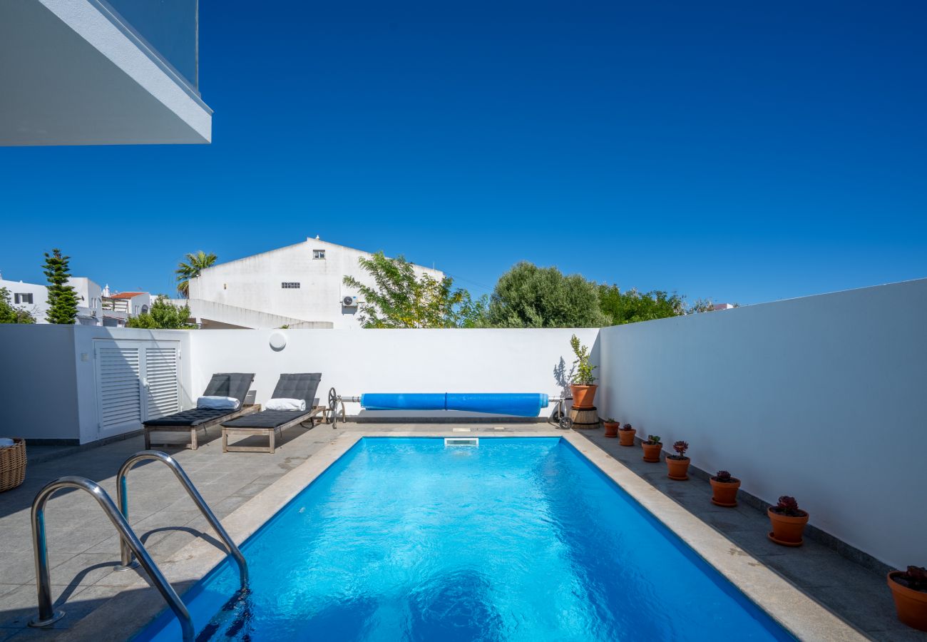 Villa in Moncarapacho - CASA RIA, Praia Dos Cavacos, Nr Olhão