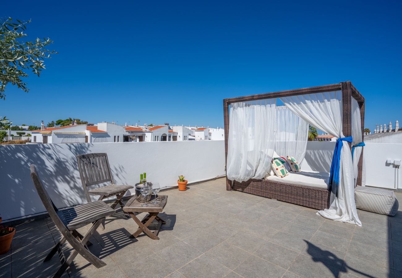 Villa in Moncarapacho - CASA RIA, Praia Dos Cavacos, Nr Olhão
